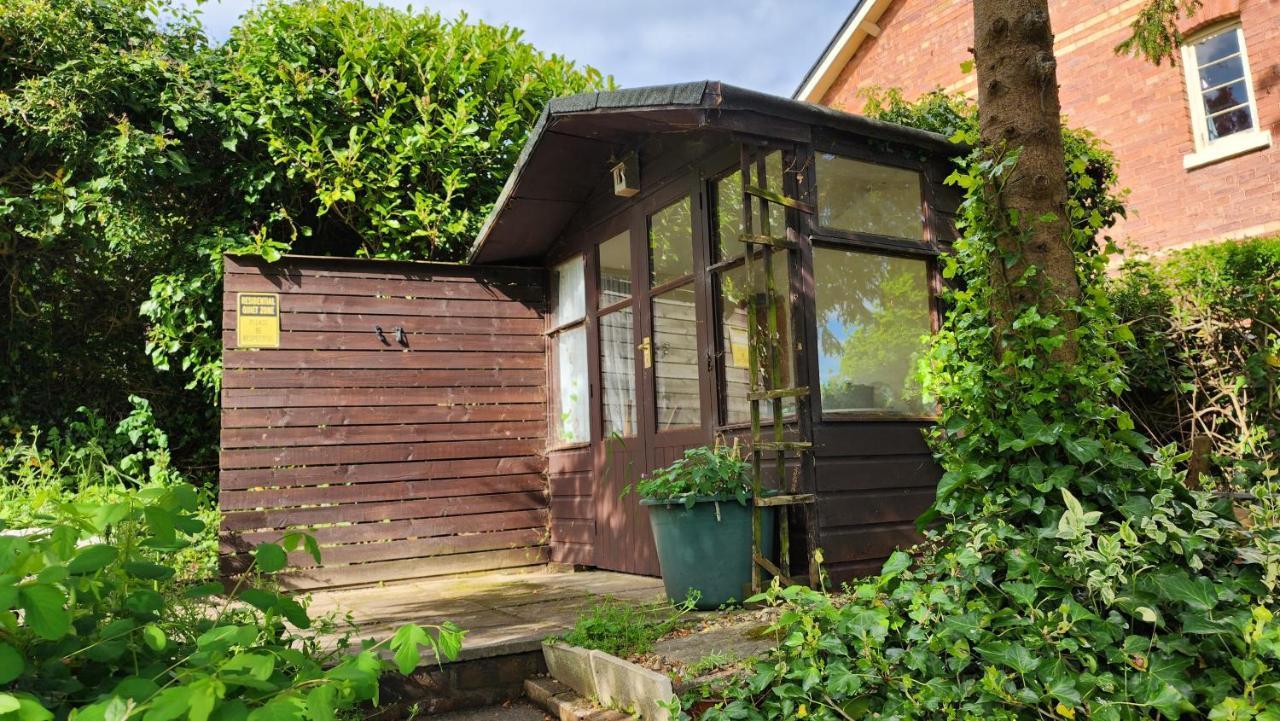 Beautiful House And Elevated Garden In Bridgnorth别墅 外观 照片